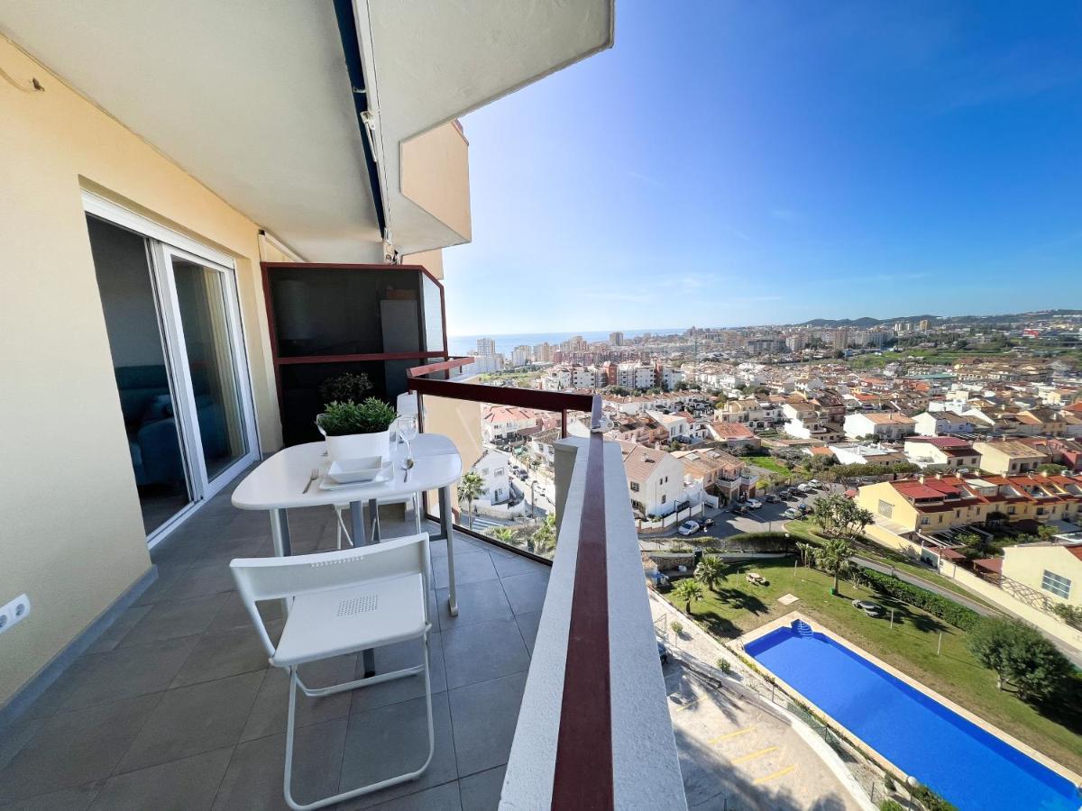 Apartamento A 900 M De La Playa Y Con Vistas Al Mar En フエンヒロラ エクステリア 写真