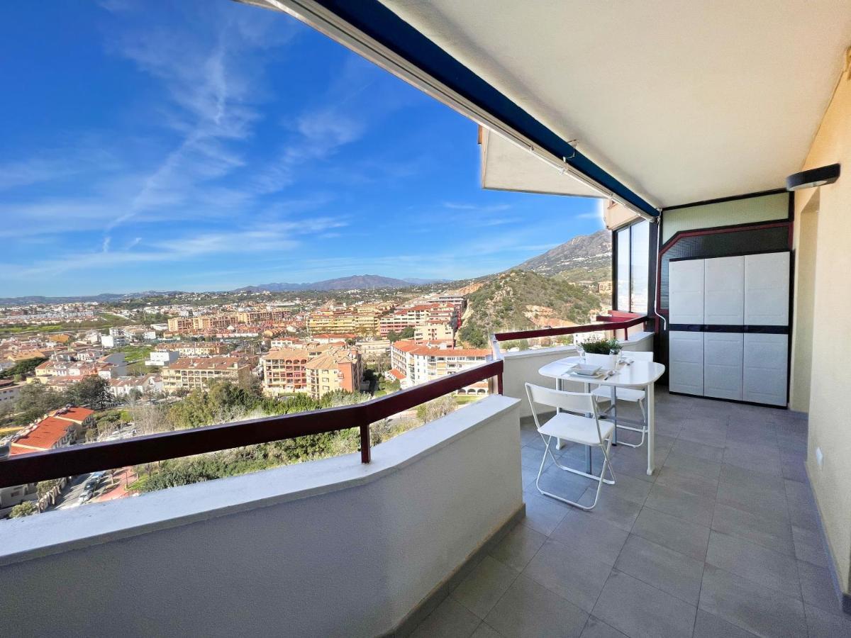 Apartamento A 900 M De La Playa Y Con Vistas Al Mar En フエンヒロラ エクステリア 写真
