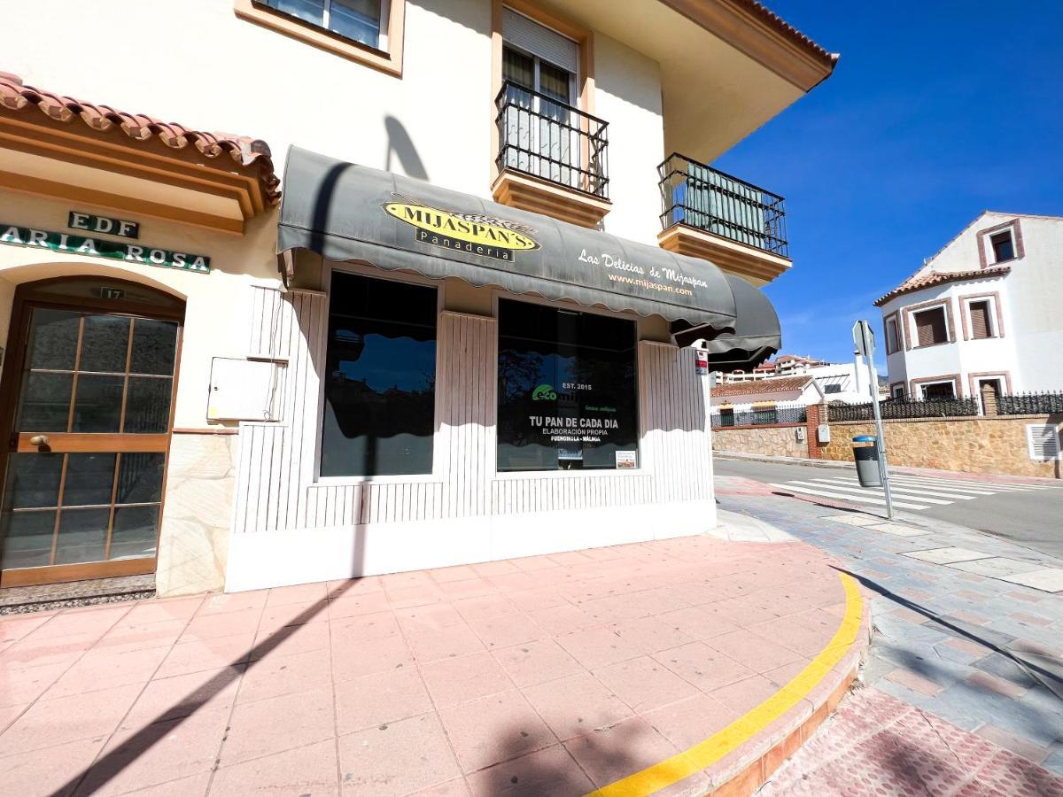 Apartamento A 900 M De La Playa Y Con Vistas Al Mar En フエンヒロラ エクステリア 写真