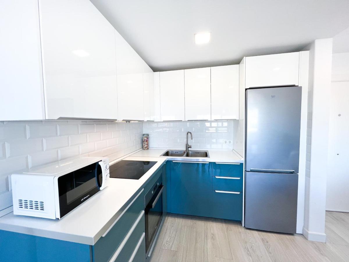 Apartamento A 900 M De La Playa Y Con Vistas Al Mar En フエンヒロラ エクステリア 写真