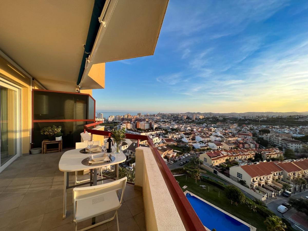 Apartamento A 900 M De La Playa Y Con Vistas Al Mar En フエンヒロラ エクステリア 写真